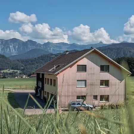 Rosenhaus-3 Apartment *